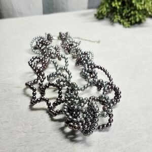 $1 with $5+ bundle•Grey and black necklace with clasp closure 0806